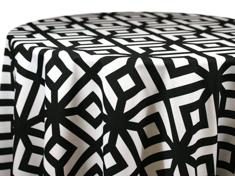 Black Standard Prints Round Tablecloths (522)