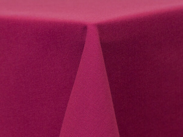 Raspberry Cott'n-eze (spun Polyester) Banquet Tablecloths (314)