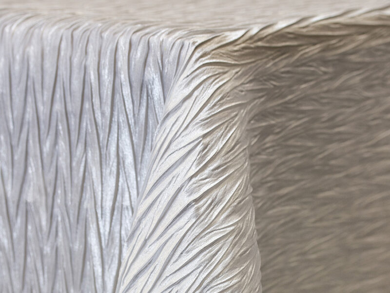 White Extreme Crush Square Tablecloths (945)