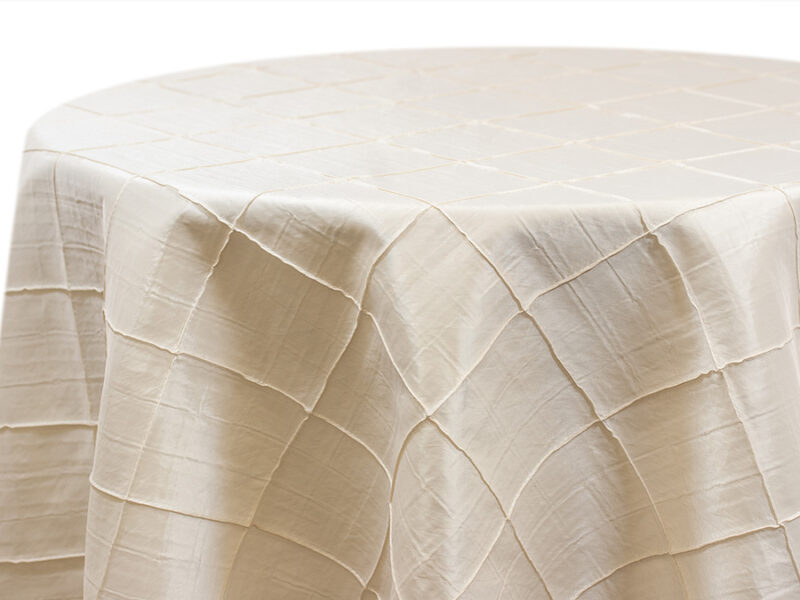 Ivory Pintuck Runners (811)
