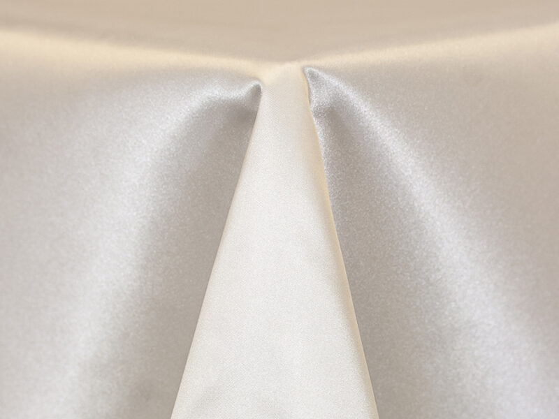 Ivory Poly Satin Napkins (601)